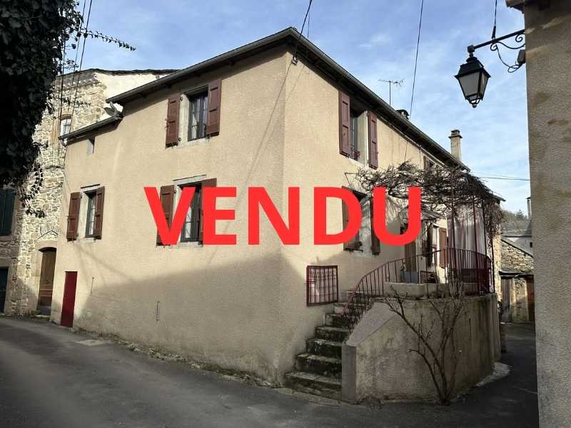 Proche FLORAC belle rénovation de type 4