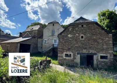 Proche La Canourgue – Corps de ferme à rénover