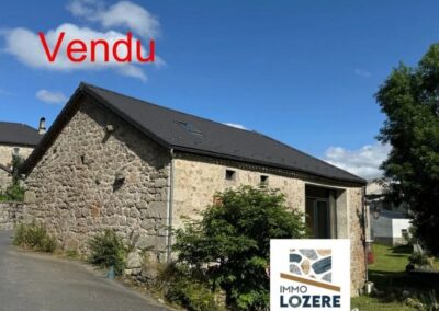 090 Corps de ferme sur La Margeride