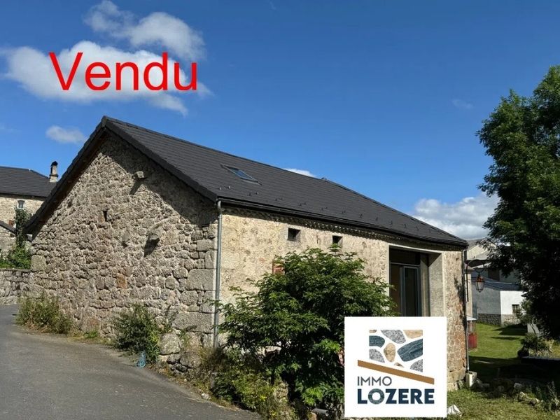 090 Corps de ferme sur La Margeride