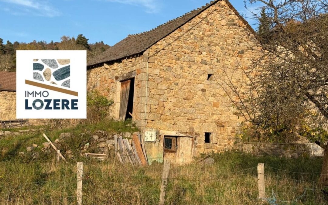 Monts de Randon – Corps de ferme à rénover
