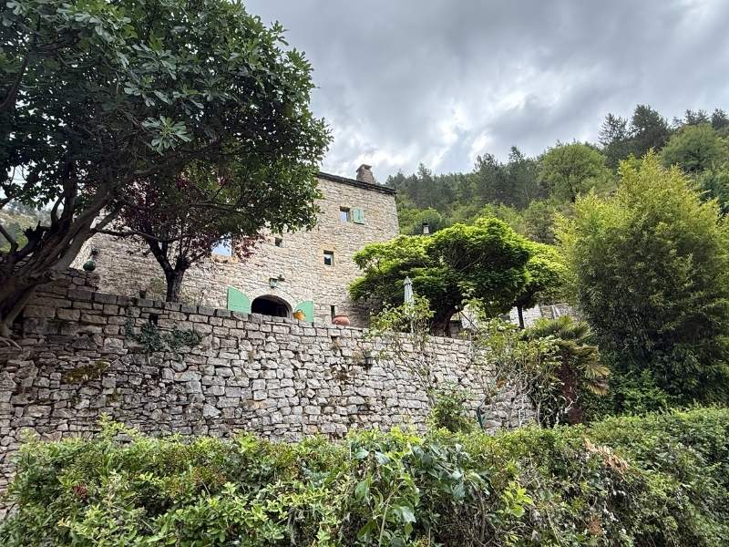 St Chely du Tarn – Maison ancienne rénovée de 82 m²