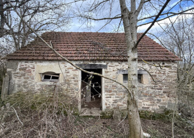 BUSSES – Cochonnier  20 m² – 1 pièce