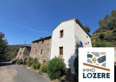 N° 157 -Ventalon en Cévennes – Mas Cévenol de caractère